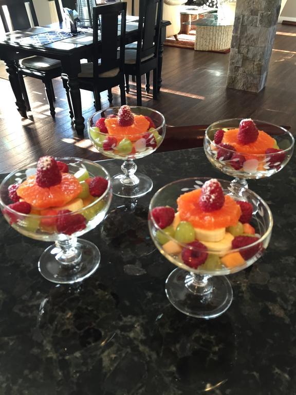 Brookside Inn Boutique Hotel Abbotsford Bagian luar foto
