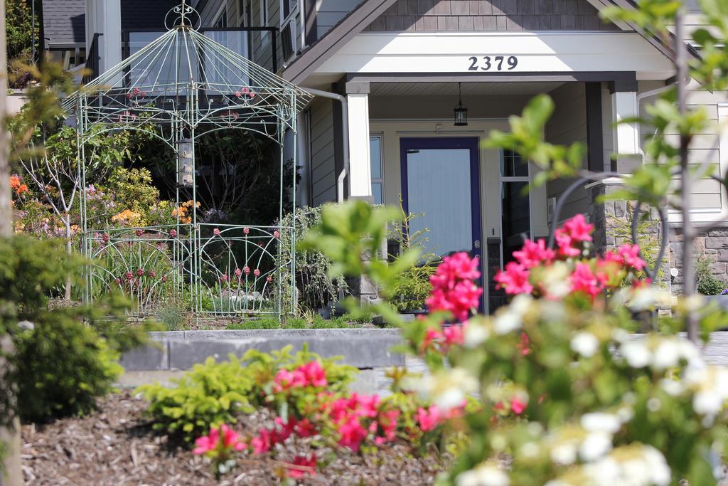 Brookside Inn Boutique Hotel Abbotsford Bagian luar foto