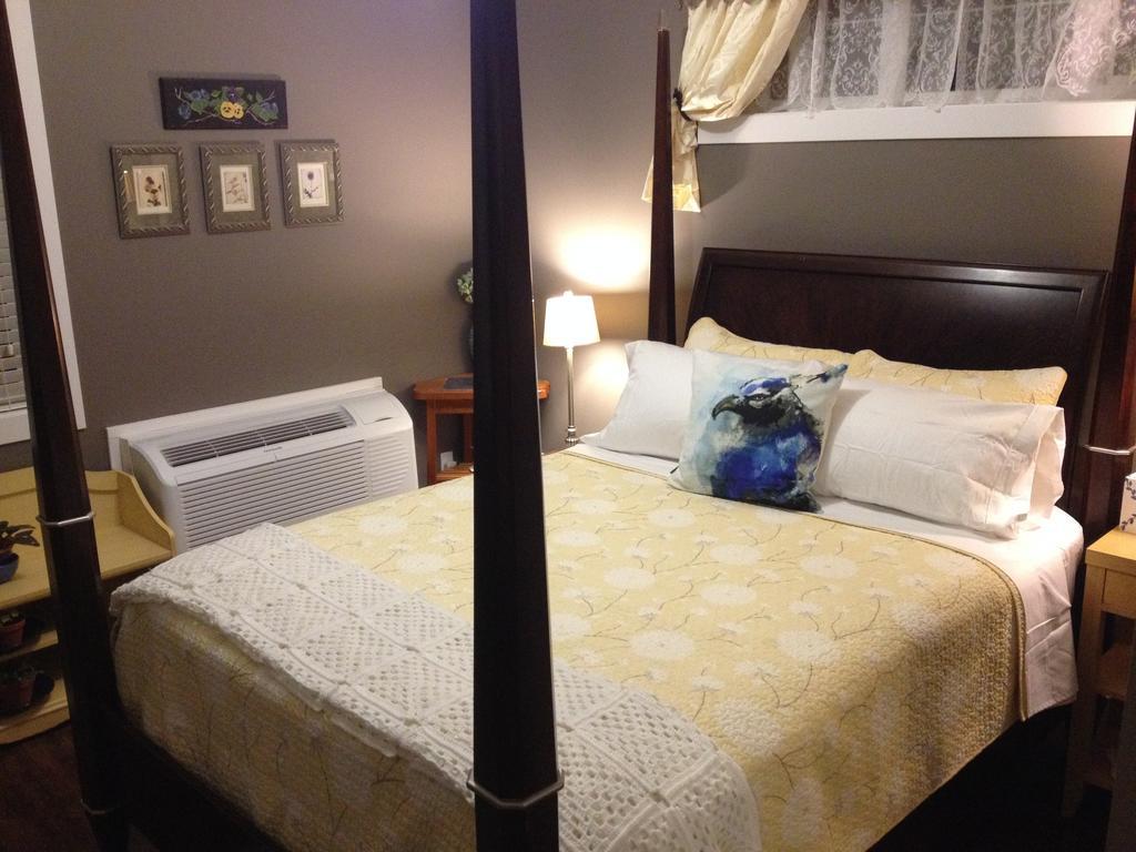 Brookside Inn Boutique Hotel Abbotsford Ruang foto